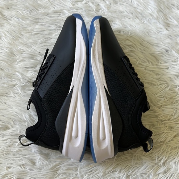 CLOVE WOMEN'S/MEN’S CLASSIC
NIGHT SHIFT SNEAKERS SIZE W-9.5 M-8 - Picture 5 of 9